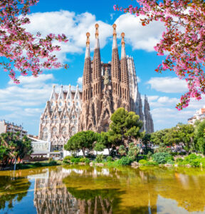 Sagrada Familia Cathedral in spring, Barcelona, Spain